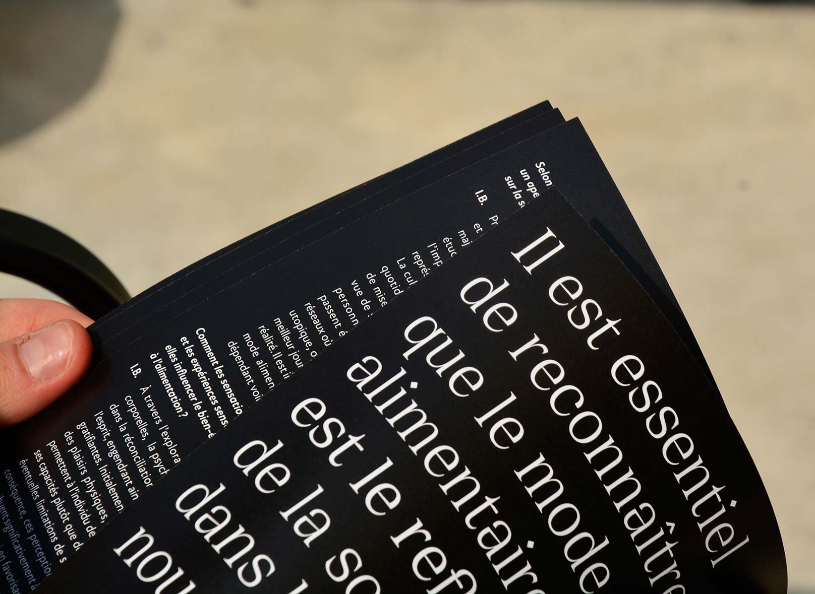 création identité visuelle et support de communication | Studio de création graphique & Atelier d'exploration - Graphiste à Marseille