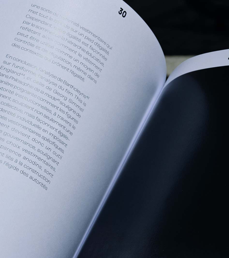 création identité visuelle et support de communication | Studio de création graphique & Atelier d'exploration - Graphiste à Marseille